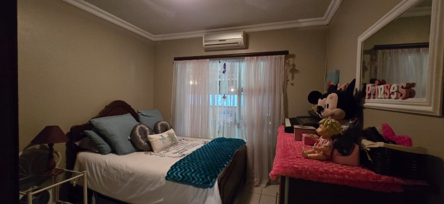 3 Bedroom Property for Sale in Wilkoppies North West